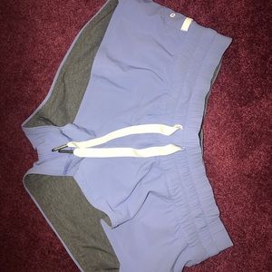 LuluLemon Reversible Athletic Shorts Size 4